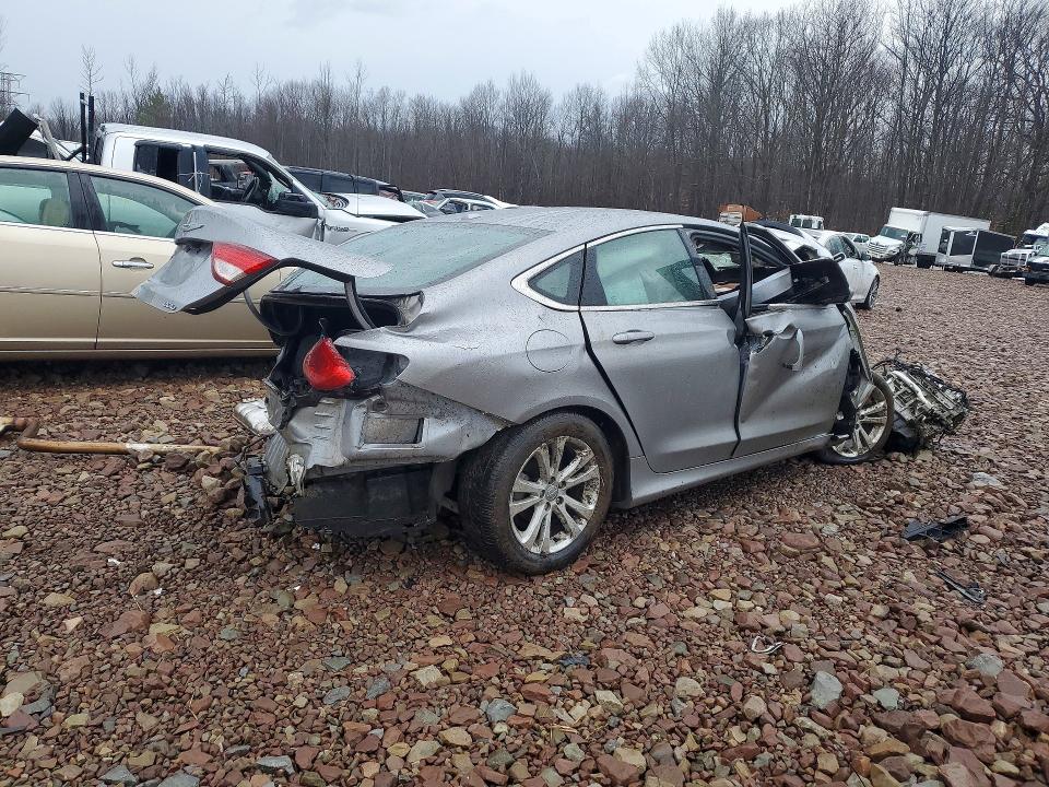Aukcja sprzedaży 2015 Chrysler 200, vin: 1C3CCCAB2FN725377, numer aukcji: 45757726