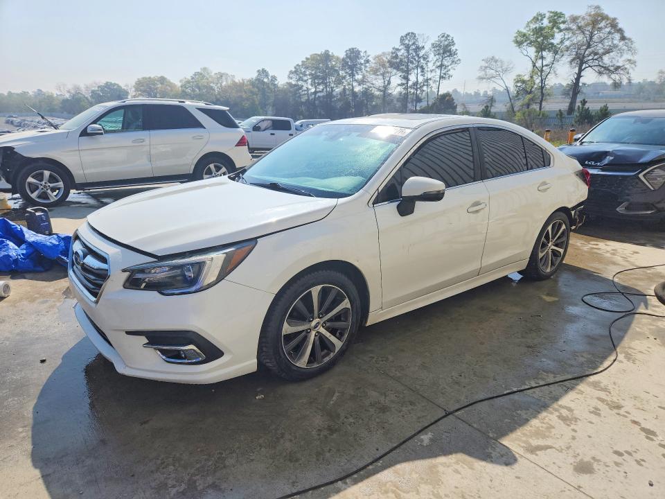 2018 Subaru Legacy მანქანა იყიდება აუქციონზე, vin: 4S3BNAN60J3019757, აუქციონის ნომერი: 47698076