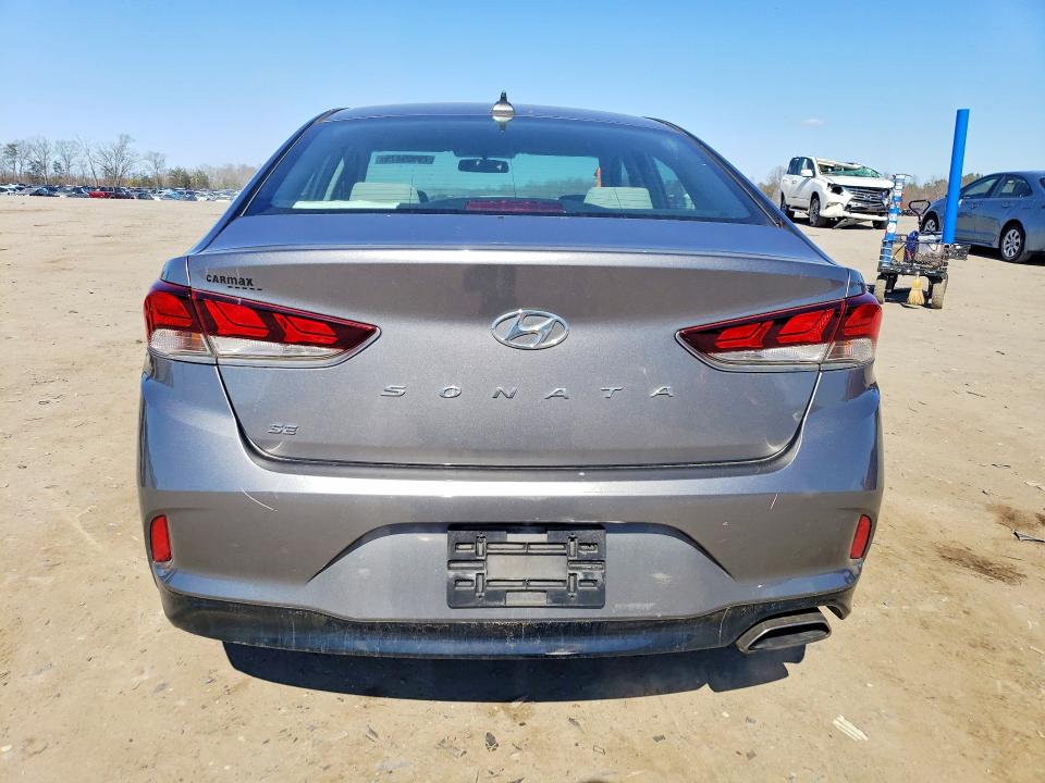 79909475 :رقم المزاد ، 5NPE24AF6KH746808 vin ، 2019 Hyundai Sonata مزاد بيع