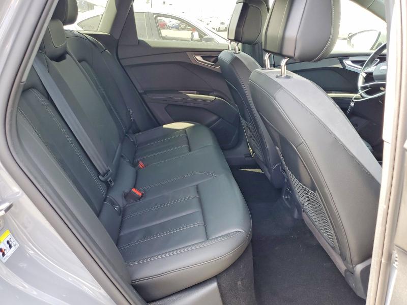 48057686 :رقم المزاد ، WA1KUBFZ7RP061486 vin ، 2024 Audi Q4 E-tron مزاد بيع