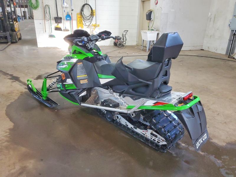 79219205 :رقم المزاد ، 4UF15SNW3FT117487 vin ، 2015 Arctic Cat Zr 5000 Lxr مزاد بيع