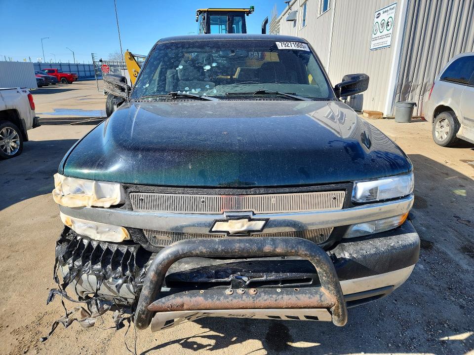 Продажа на аукционе авто 2002 Chevrolet Silverado, vin: 1GCHK29U42E172939, номер лота: 79271905