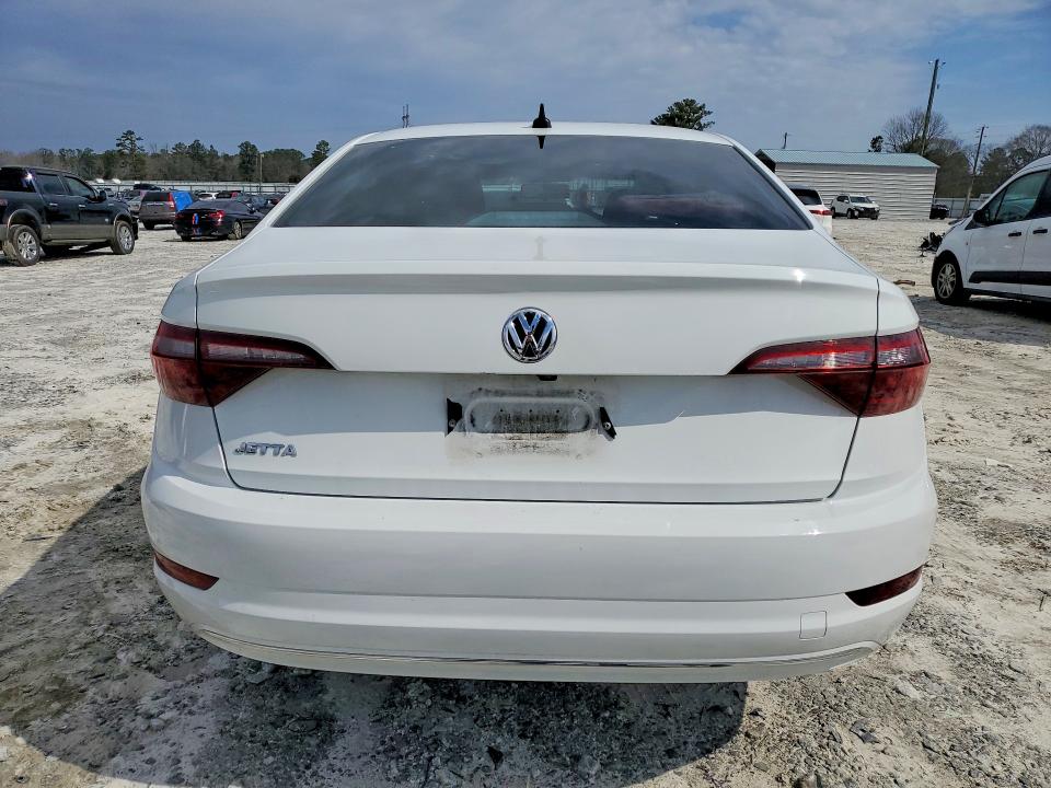 79700335 :رقم المزاد ، 3VWC57BU9MM016656 vin ، 2021 Volkswagen Jetta مزاد بيع