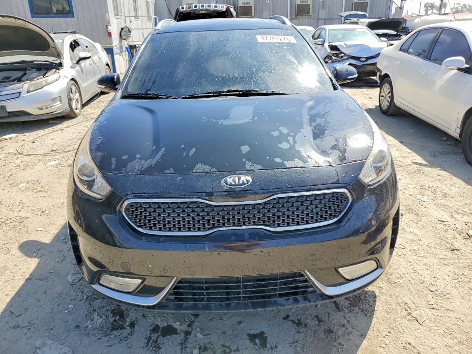 47781226 :رقم المزاد ، KNDCE3LC5H5079718 vin ، 2017 Kia Niro مزاد بيع
