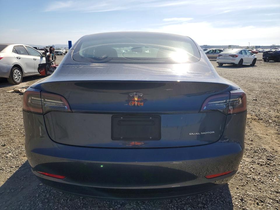 2022 Tesla Model 3 მანქანა იყიდება აუქციონზე, vin: 5YJ3E1EB1NF323447, აუქციონის ნომერი: 47624806