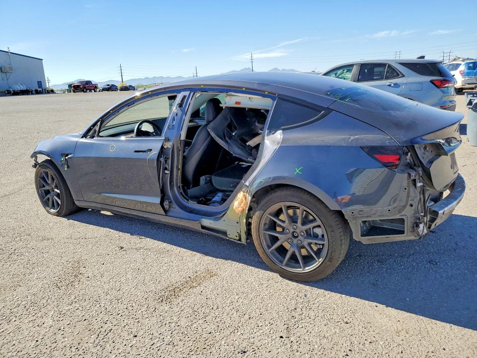 47289906 :رقم المزاد ، 5YJ3E1EB2NF202314 vin ، 2022 Tesla Model 3 مزاد بيع