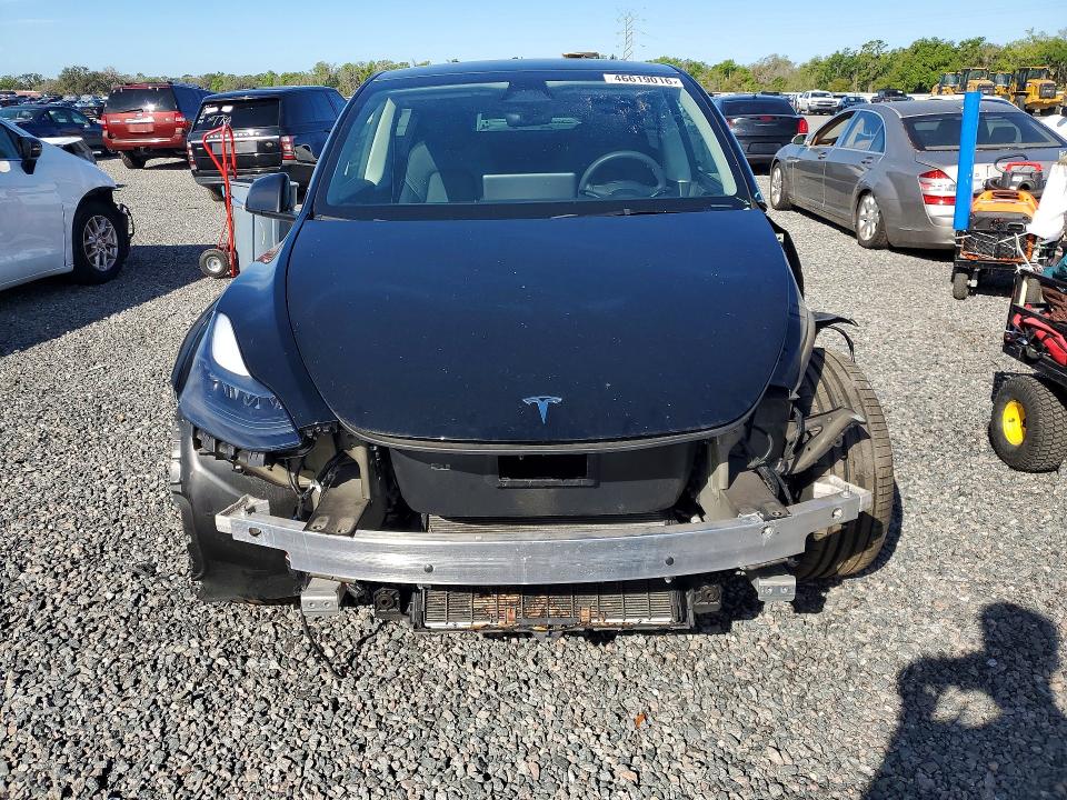 46619016 :رقم المزاد ، 7SAYGDEE9RA275567 vin ، 2024 Tesla Model Y مزاد بيع