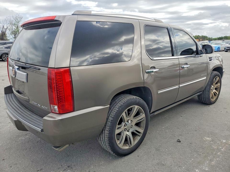 2014 Cadillac Escalade მანქანა იყიდება აუქციონზე, vin: 1GYS3BEF7ER166473, აუქციონის ნომერი: 45944796