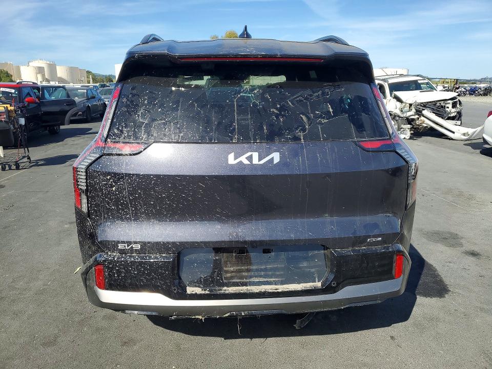 Продажа на аукционе авто 2026 Kia Ev9, vin: 5XYAEFS52TG010173, номер лота: 47572156