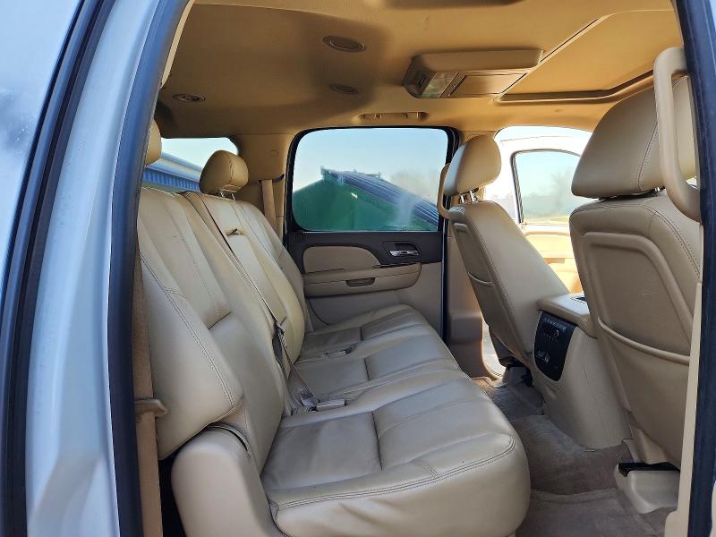 47871076 :رقم المزاد ، 1GKUKKE3XAR119380 vin ، 2010 Gmc Yukon Xl مزاد بيع