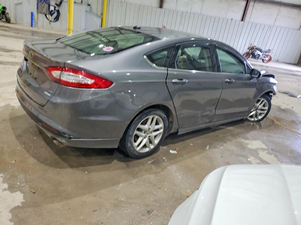 Продажа на аукционе авто 2014 Ford Fusion, vin: 3FA6P0HD1ER232603, номер лота: 77703935