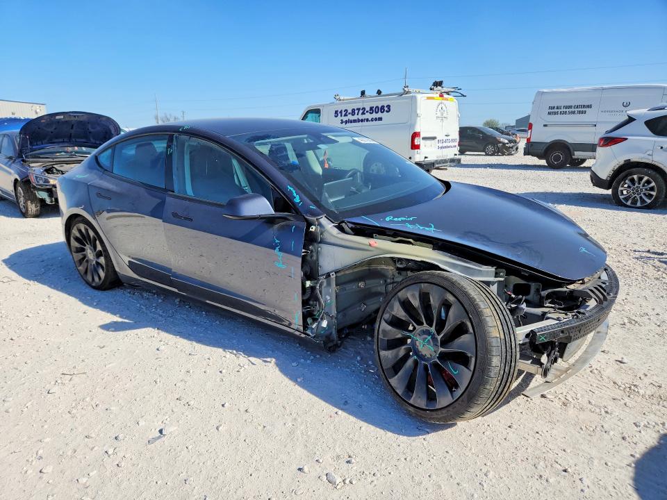 Продажа на аукционе авто 2022 Tesla Model 3, vin: 5YJ3E1EC6NF262184, номер лота: 46679696