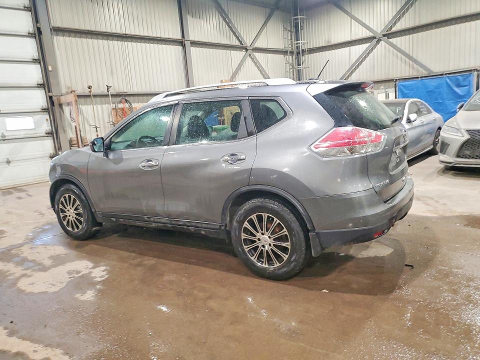 45670046 :رقم المزاد ، 5N1AT2MT8FC762944 vin ، 2015 Nissan Rogue مزاد بيع