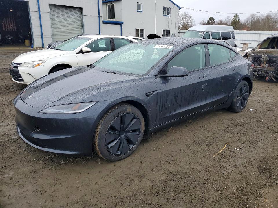 2025 Tesla Model 3 მანქანა იყიდება აუქციონზე, vin: 5YJ3E1EB8SF884532, აუქციონის ნომერი: 79384255