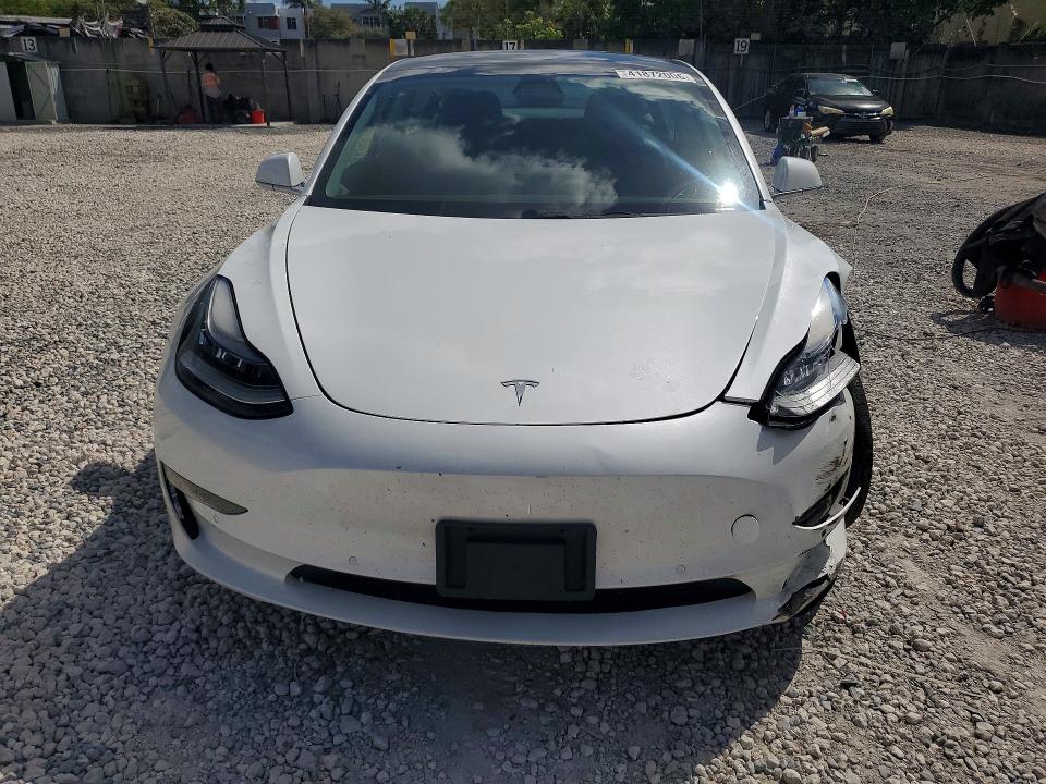 41872006 :رقم المزاد ، 5YJ3E1EB9KF481532 vin ، 2019 Tesla Model 3 مزاد بيع
