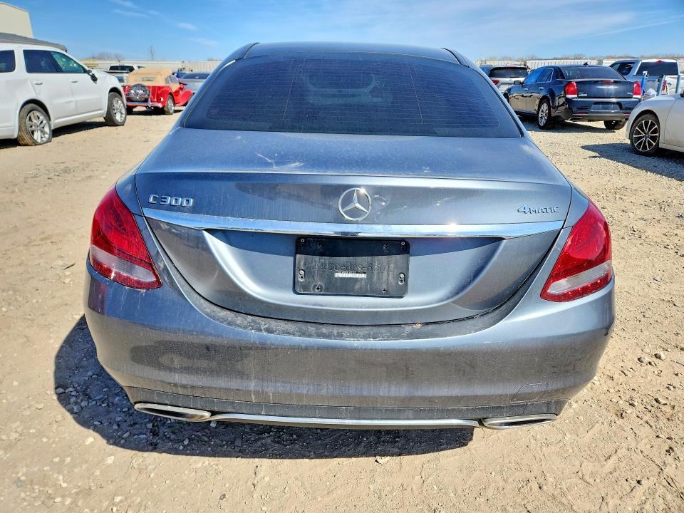 47886196 :رقم المزاد ، 55SWF4KB8HU197509 vin ، 2017 Mercedes-benz C مزاد بيع