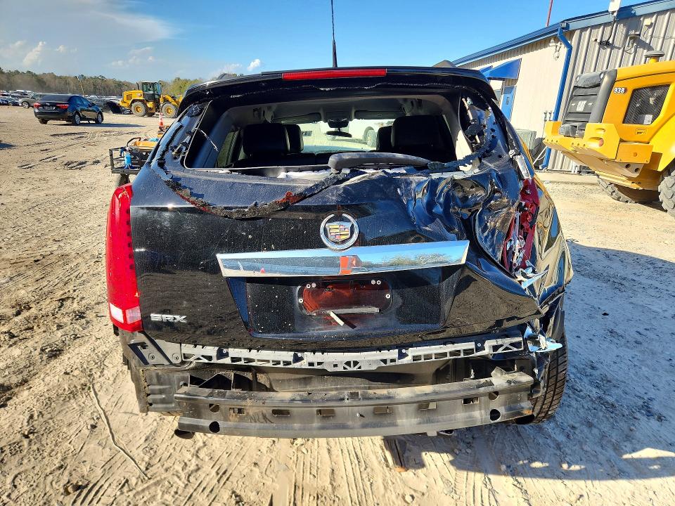 41790596 :رقم المزاد ، 3GYFNGEY9AS643258 vin ، 2010 Cadillac Srx مزاد بيع