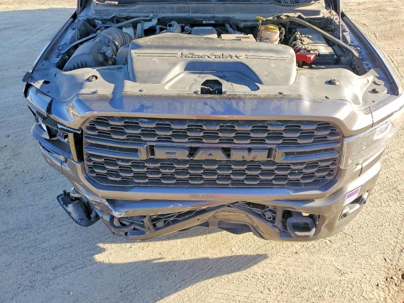 46056646 :رقم المزاد ، 3C63RRHL9RG295492 vin ، 2024 Ram 3500bghorn مزاد بيع