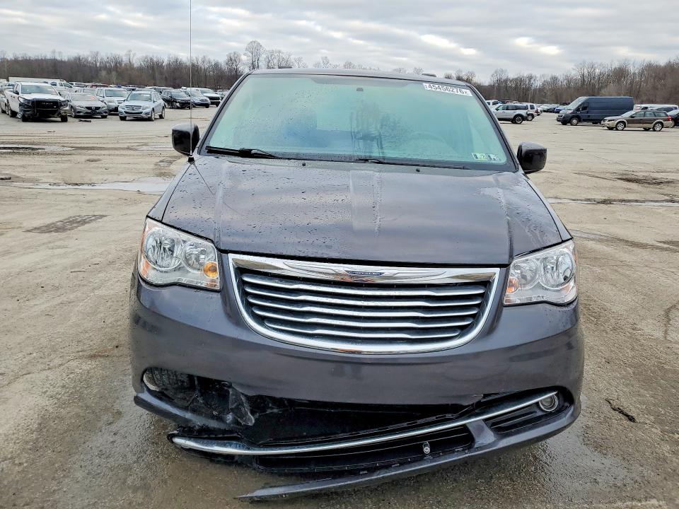 2016 Chrysler Town & Country მანქანა იყიდება აუქციონზე, vin: 2C4RC1BG9GR189892, აუქციონის ნომერი: 45456276