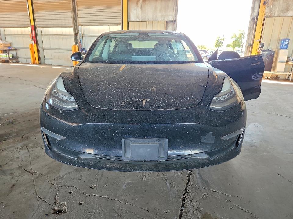 2018 Tesla Model 3 მანქანა იყიდება აუქციონზე, vin: 5YJ3E1EB3JF127469, აუქციონის ნომერი: 46899436