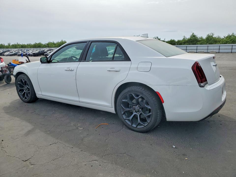 Продажа на аукционе авто 2019 Chrysler 300, vin: 2C3CCABG4KH601144, номер лота: 47816406