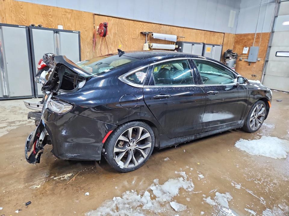 42042956 :رقم المزاد ، 1C3CCCCG9FN672220 vin ، 2015 Chrysler 200 مزاد بيع