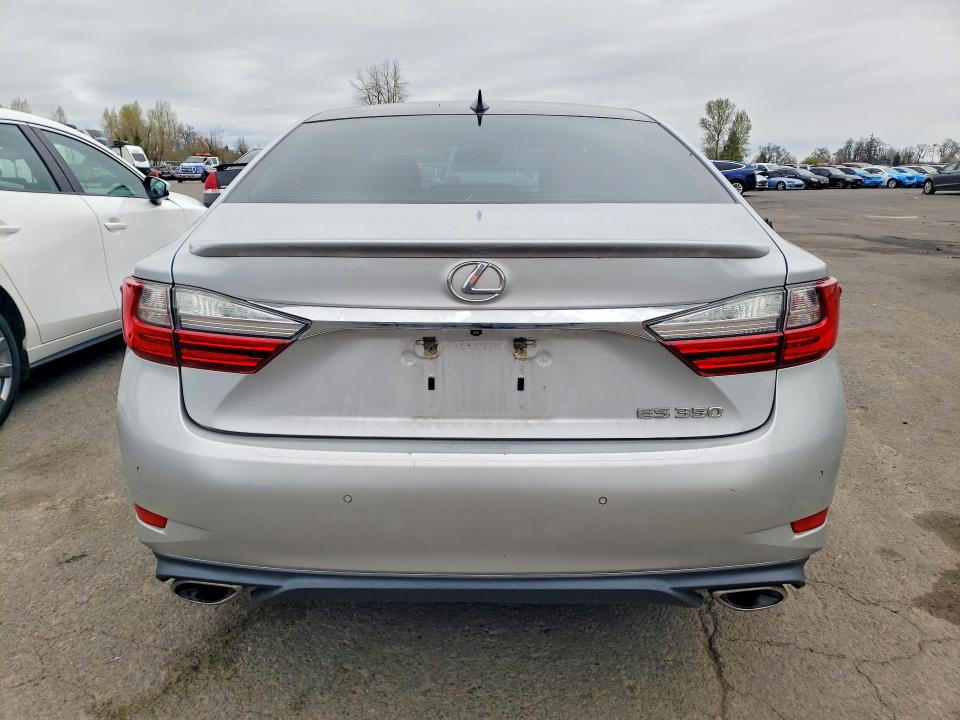 2017 Lexus Es 350 მანქანა იყიდება აუქციონზე, vin: 58ABK1GG4HU058732, აუქციონის ნომერი: 46740786