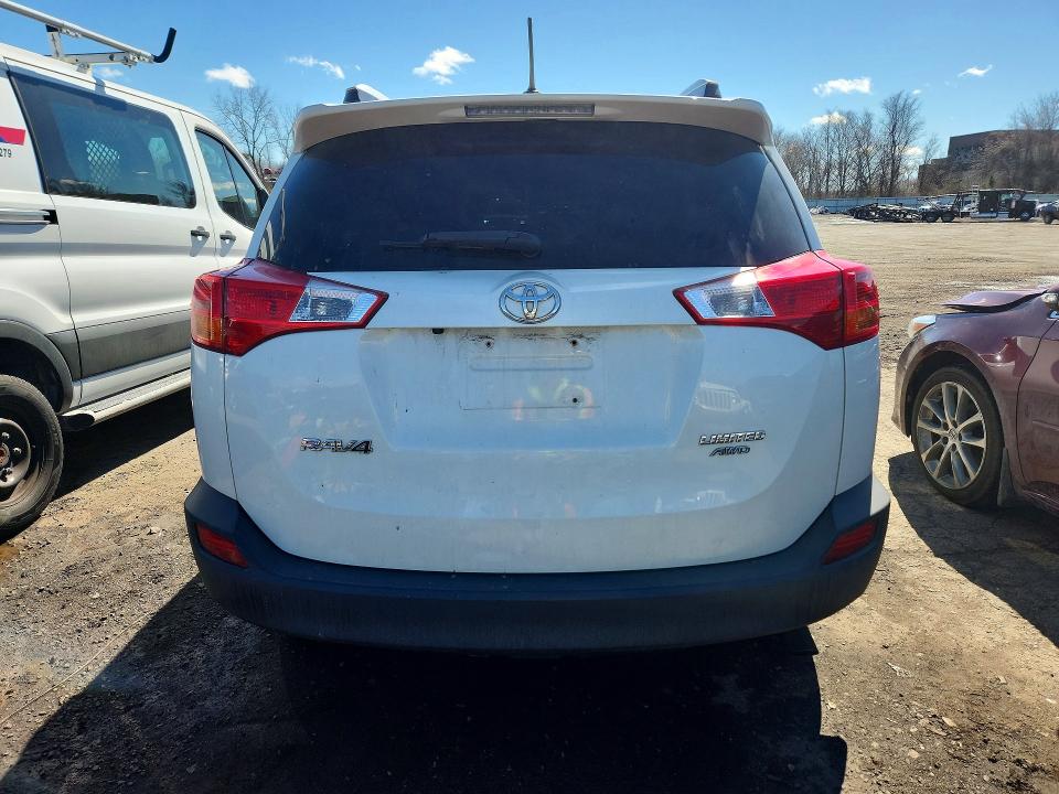 46133066 :رقم المزاد ، JTMDFREV1EJ012040 vin ، 2014 Toyota Rav4 مزاد بيع