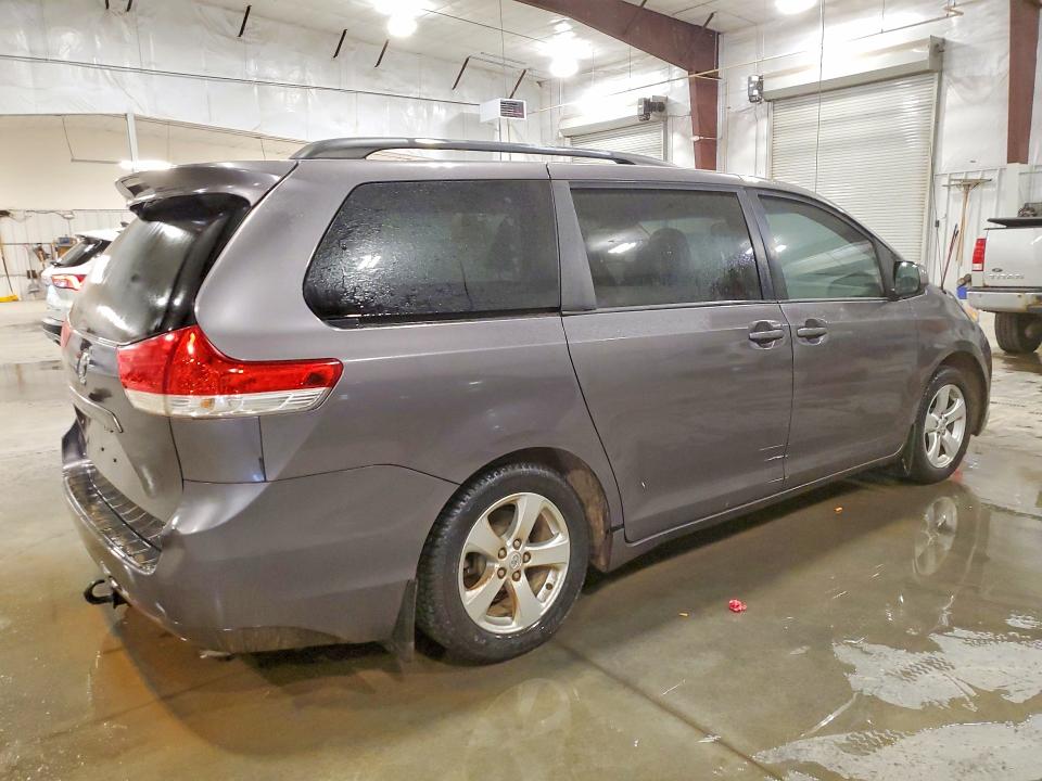 Aukcja sprzedaży 2013 Toyota Sienna, vin: 5TDKK3DC8DS345711, numer aukcji: 47769806