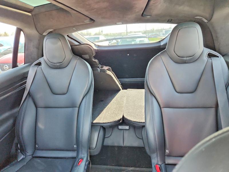 47584676 :رقم المزاد ، 7SAXCBE5XRF434384 vin ، 2024 Tesla Model X مزاد بيع