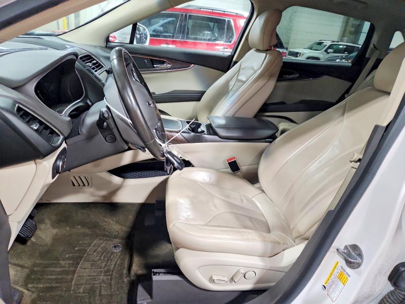 2016 Lincoln Mkx მანქანა იყიდება აუქციონზე, vin: 2LMTJ8LR1GBL43556, აუქციონის ნომერი: 46526736