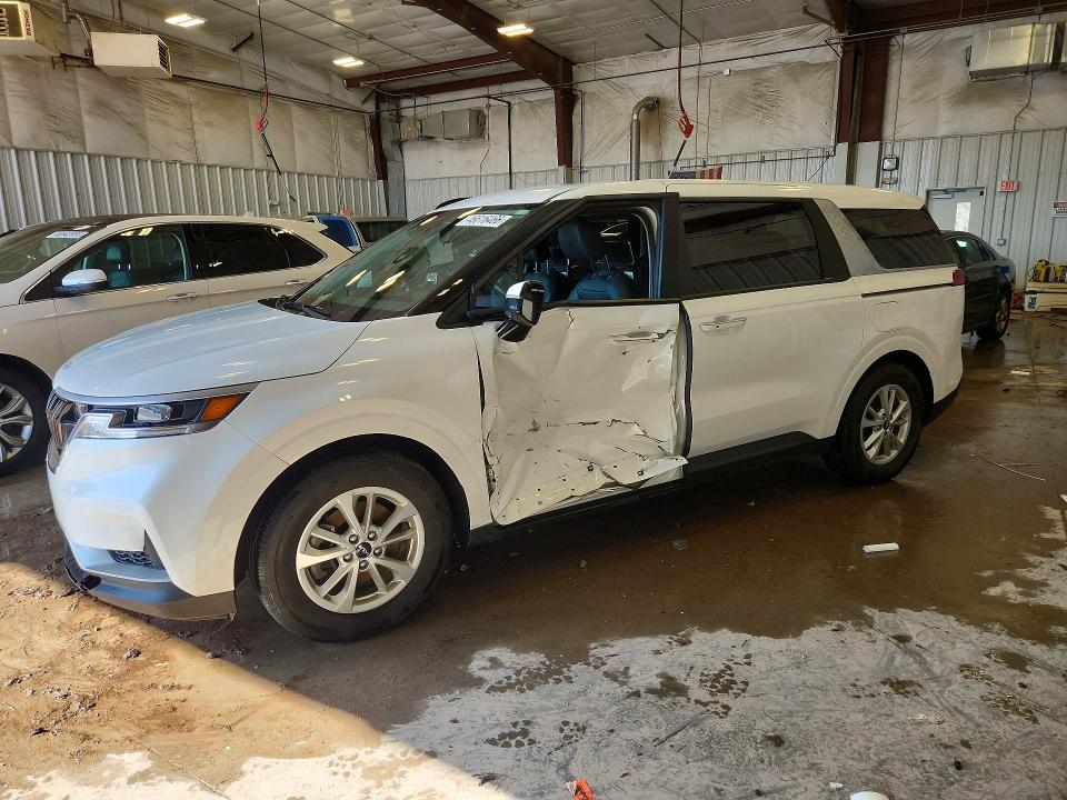 46616466 :رقم المزاد ، KNDNB4H3XP6260158 vin ، 2023 Kia Carnival مزاد بيع
