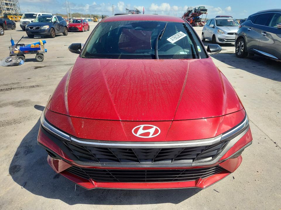 41663836 :رقم المزاد ، KMHLM4DG1SU897028 vin ، 2025 Hyundai Elantra مزاد بيع