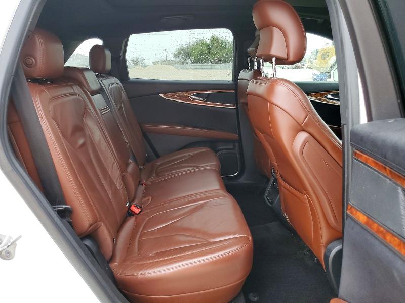 Продажа на аукционе авто 2017 Lincoln Mkx, vin: 2LMPJ6LR4HBL28928, номер лота: 45592346