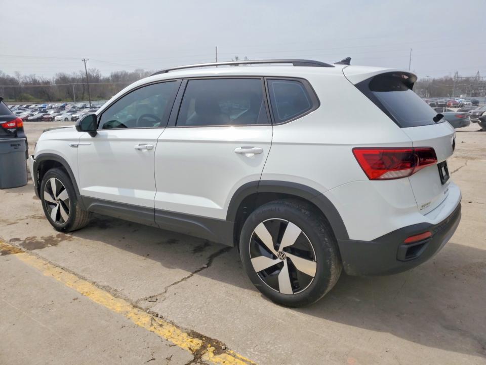 47057296 :رقم المزاد ، 3VV8X7B28RM062960 vin ، 2024 Volkswagen Taos مزاد بيع