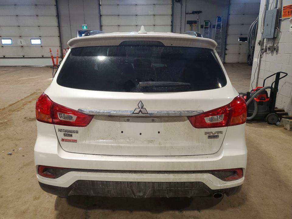 41785126 :رقم المزاد ، JA4AJ4AW0JU603630 vin ، 2018 Mitsubishi Rvr مزاد بيع