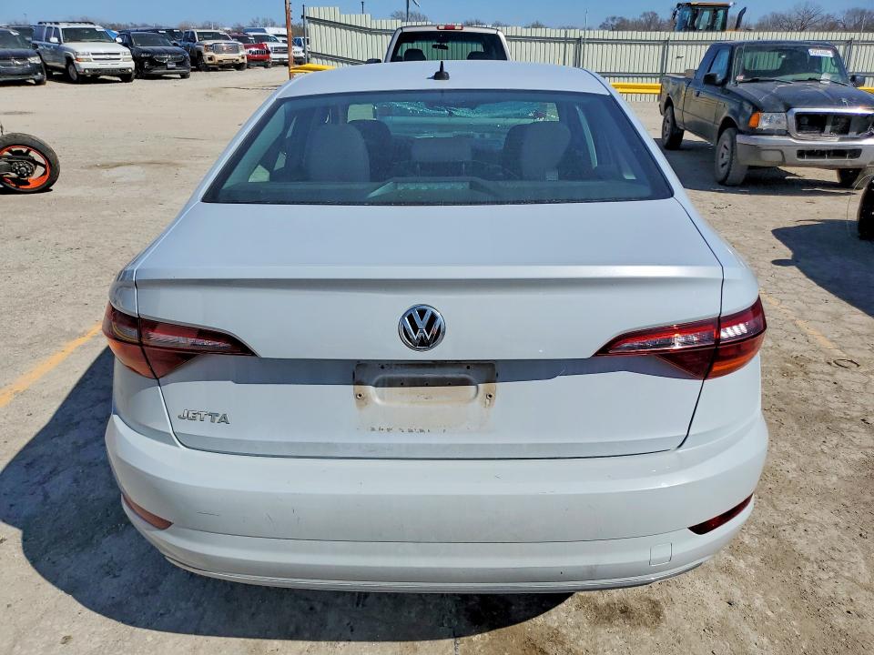 41968936 :رقم المزاد ، 3VWCB7BU1KM142919 vin ، 2019 Volkswagen Jetta مزاد بيع