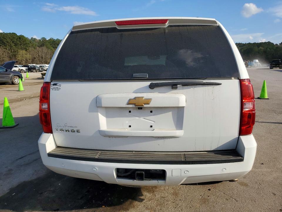2013 Chevrolet Tahoe მანქანა იყიდება აუქციონზე, vin: 1GNSCAE01DR260799, აუქციონის ნომერი: 41797966