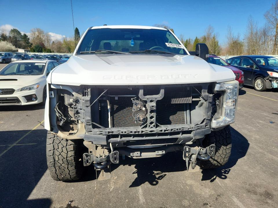 47431226 :رقم المزاد ، 1FT7W2B62HED00227 vin ، 2017 Ford F250 مزاد بيع