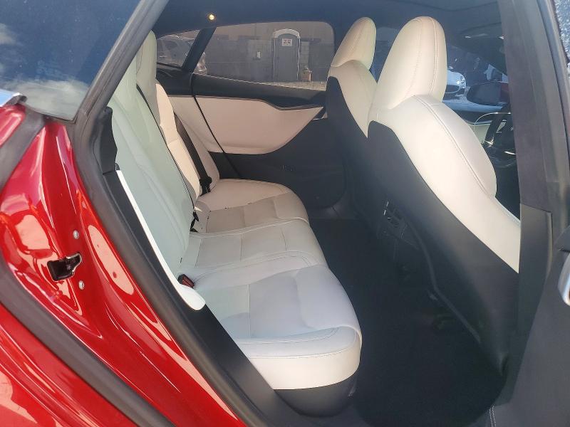45501196 :رقم المزاد ، 5YJSA1E23LF391236 vin ، 2020 Tesla Model S مزاد بيع