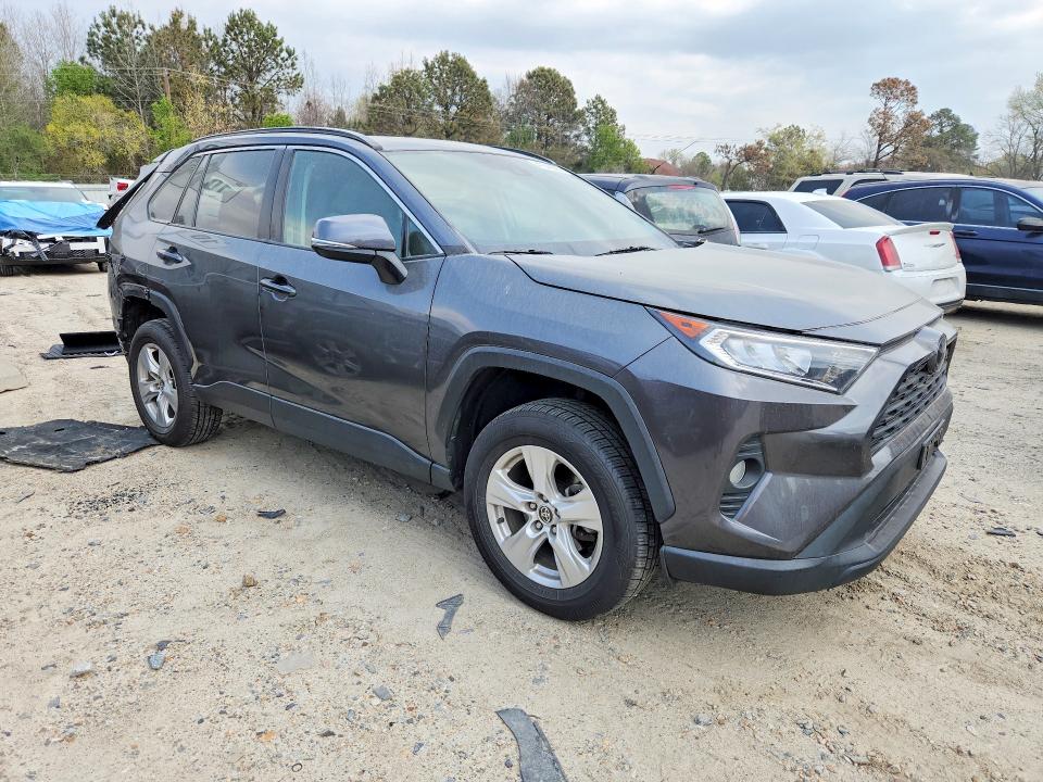 47342866 :رقم المزاد ، 2T3P1RFV6MC213556 vin ، 2021 Toyota Rav4 مزاد بيع