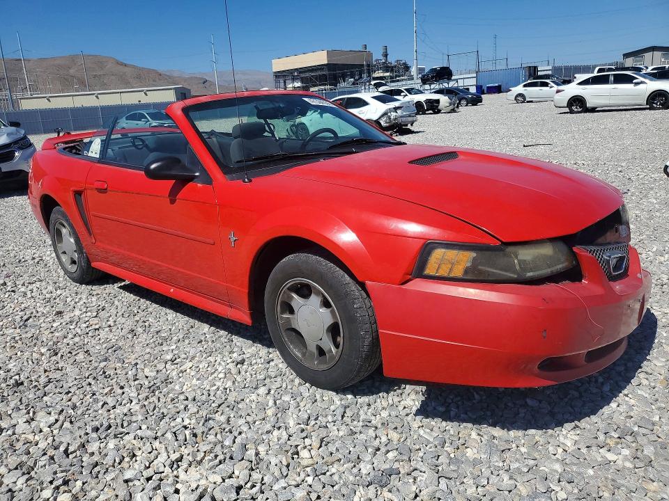 Продажа на аукционе авто 2000 Ford Mustang, vin: 1FAFP4444YF210822, номер лота: 47384336