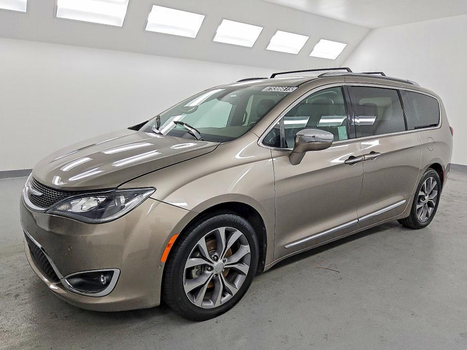 2018 Chrysler Pacifica მანქანა იყიდება აუქციონზე, vin: 2C4RC1GG5JR116406, აუქციონის ნომერი: 79306615
