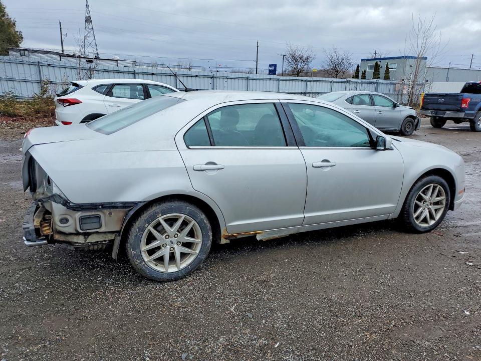 45533196 :رقم المزاد ، 3FAHP0JAXBR246357 vin ، 2011 Ford Fusion مزاد بيع