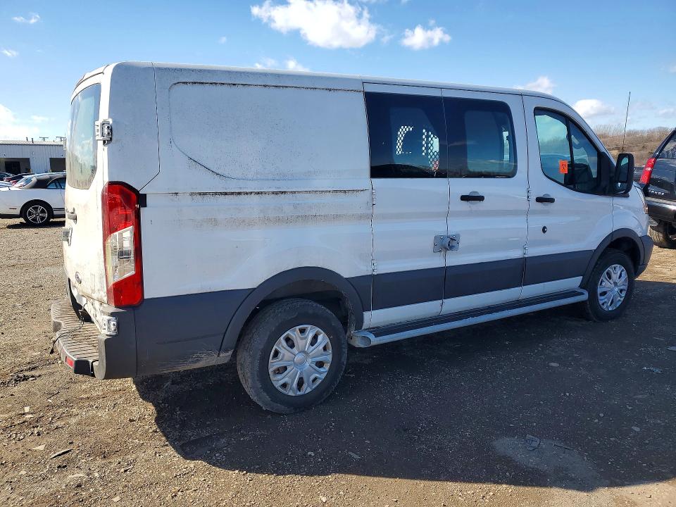 Продажа на аукционе авто 2016 Ford Transit, vin: 1FTYR1ZM0GKA39223, номер лота: 45667146