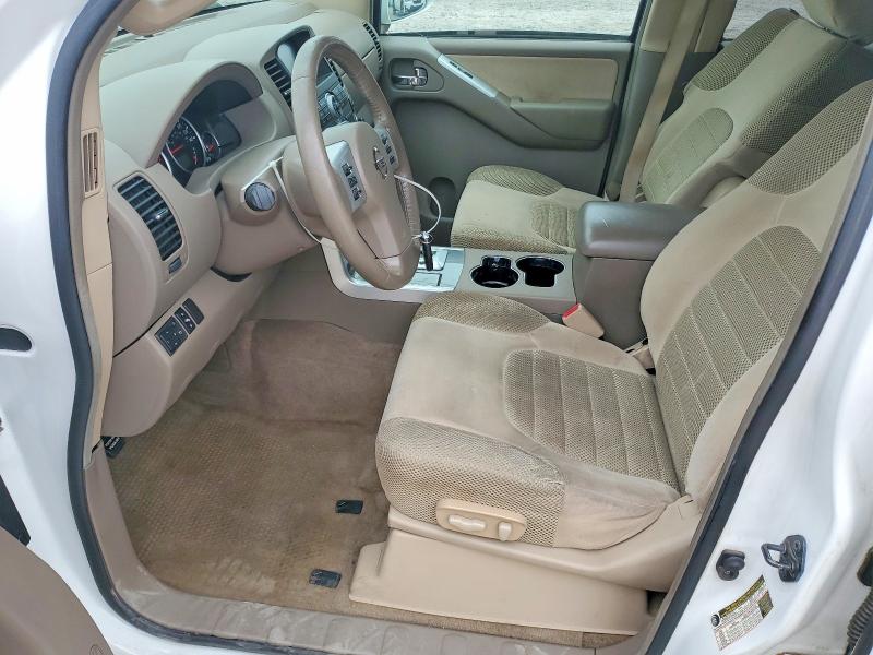 46893506 :رقم المزاد ، 5N1AR1NN4AC605526 vin ، 2010 Niss Pathfinder مزاد بيع