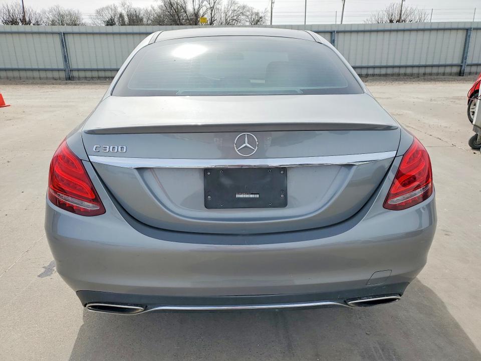2015 Mercedes-benz C მანქანა იყიდება აუქციონზე, vin: 55SWF4JB3FU091967, აუქციონის ნომერი: 46134596