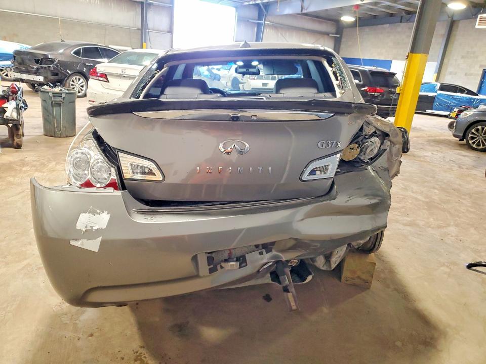 2009 Infiniti G37 Sedan მანქანა იყიდება აუქციონზე, vin: JNKCV61F09M365660, აუქციონის ნომერი: 46306586