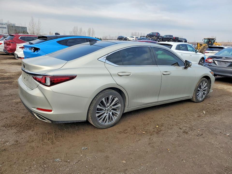 77296195 :رقم المزاد ، 58ABZ1B15KU014440 vin ، 2019 Lexus Es مزاد بيع