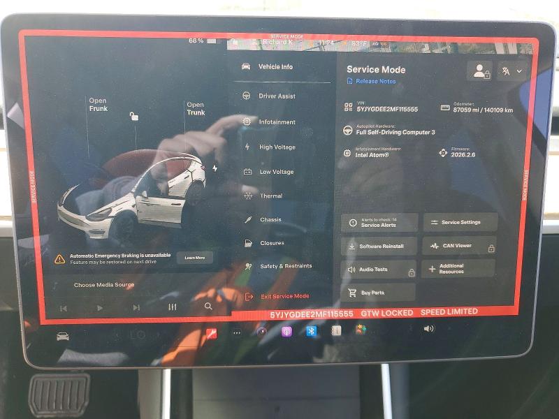 47134776 :رقم المزاد ، 5YJYGDEE2MF115555 vin ، 2021 Tesla Model Y مزاد بيع